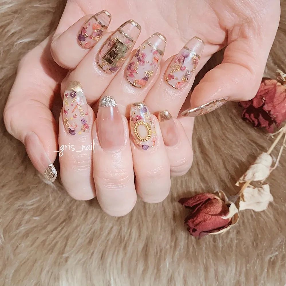 古典宫廷风美甲,第一眼就被惊艳了