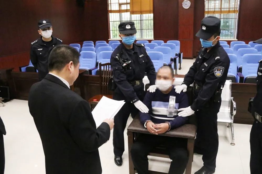 大新毒贩许某富结伙运输20多斤毒品经最高法核准被执行死刑