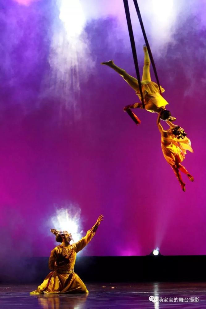 早些时候也许对杂技演员只有技能方面的要求,但现在要求演员既要将