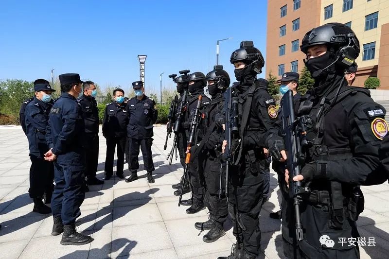 2020年4月3日,磁县公安局局领导马云飞,何海军带领办公室,调研室,政治