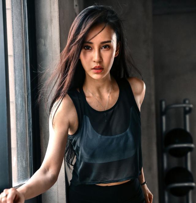 成龙的电影功夫瑜伽相信大家都看过,在电影中有一位女明星给我们留下