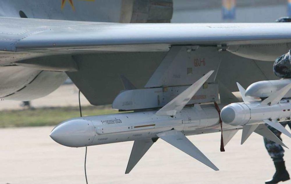 霹雳11导弹造价低廉精度高被空军无情抛弃陆军却爱不释手