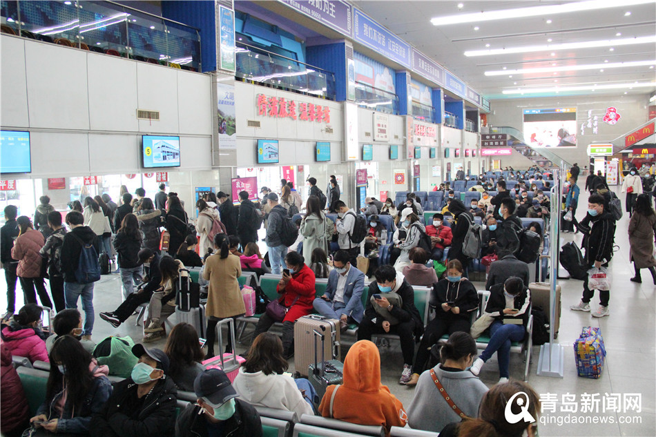 清明节假期首日 交运汽车总站日发车410个客运班次