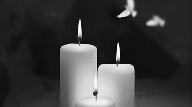 王者荣耀官方账号和消息改为灰色向英雄致敬向逝者致哀