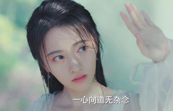 杨紫编了头发,却只有她原汁原味|鞠婧祎|杨紫|新白娘子传奇|白娘子