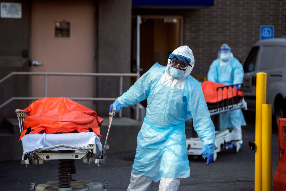 新冠疫情|儿子因新冠去世11天后女儿又去世，母亲哭诉：家里静得吓人