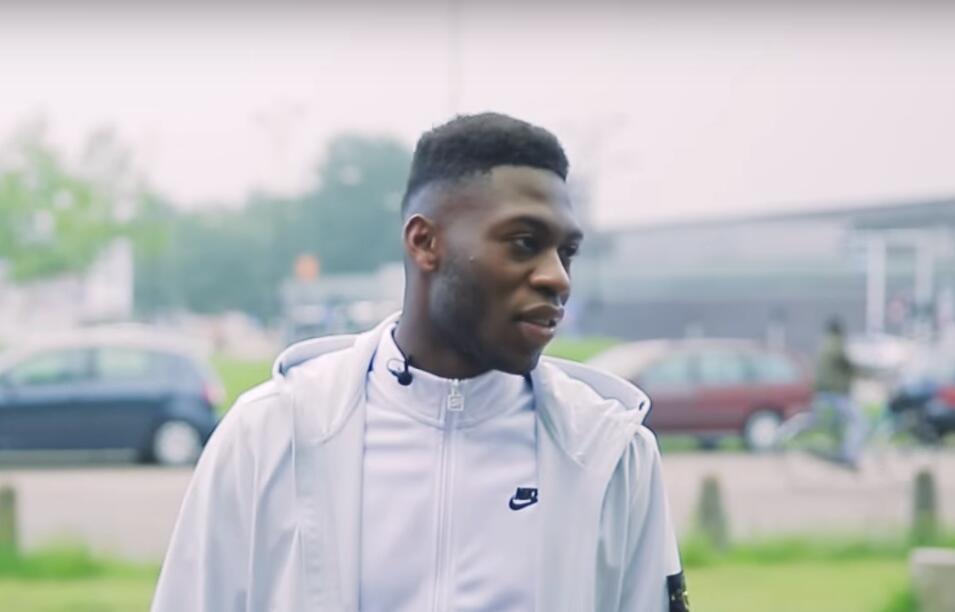 德媒门兴霍村在关注曼联后卫福苏门萨