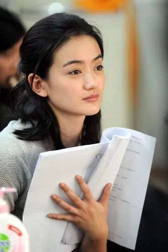 婆婆来了》中集万千宠爱于一身的北京女孩何琳《丈母娘来了》中的赵蔓