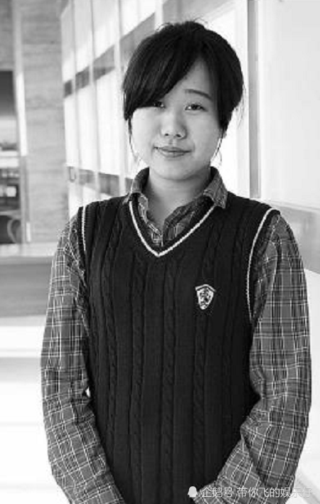 虽然她的长相比较的成熟,但是她本人是97年的,今年才23岁而且在之前学