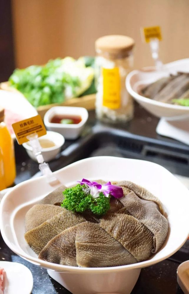 巴奴堂食回归了!央视都为它打call,赶紧约锅啦!