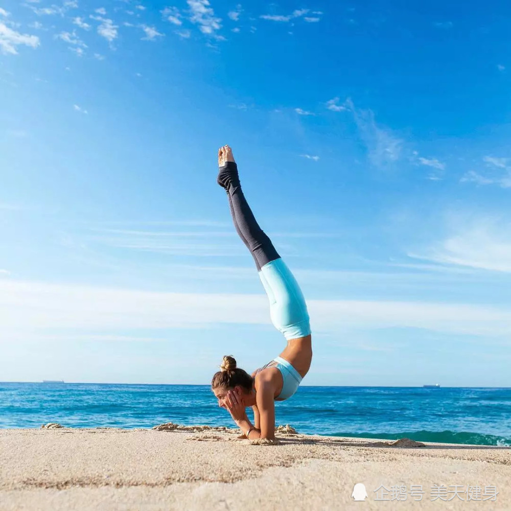 澳洲瑜伽网红靠身材吸粉百万,曾有抑郁症,网友:我也要健身