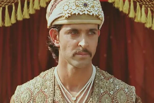 印度莫卧儿王朝最伟大的皇帝14岁继承皇位18岁就完成印度统一