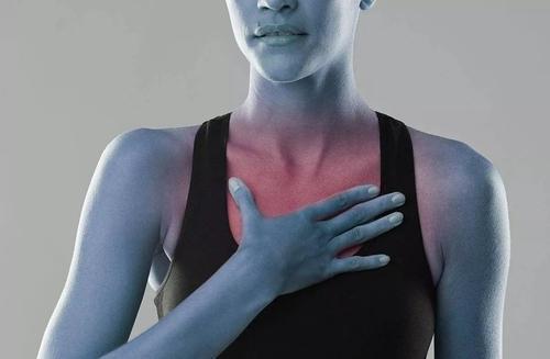 肺癌早期没破绽4个症状会首发出现别误认为是支气管炎