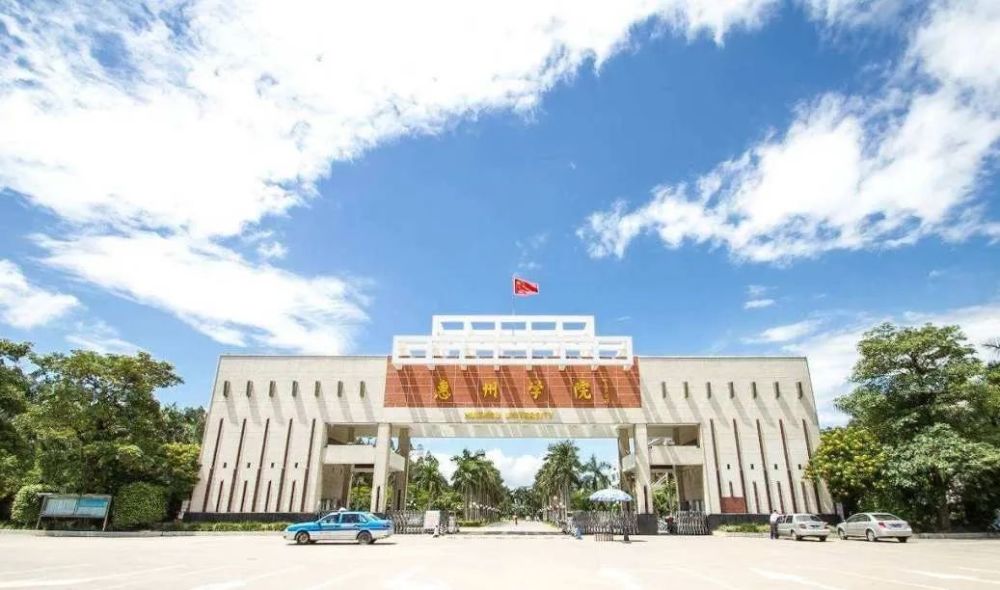 惠州美发店排名2020_惠州一女士长发被疑似理发店强行剪短!不仅被迫付