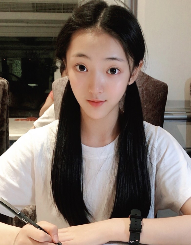 小戏骨陶奕希被传遭遇校园暴力太出众了也有错