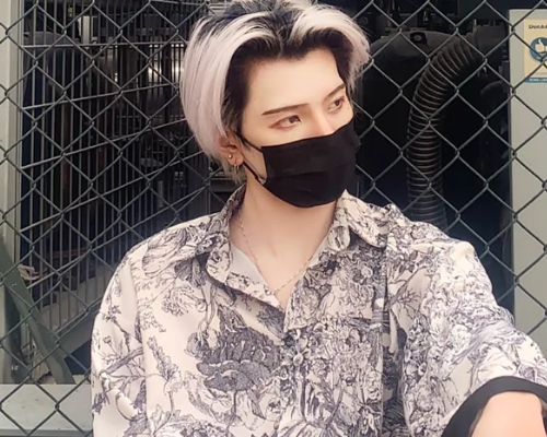 七鹤大人恋爱3个月首次在快手发文秀恩爱给对方的称呼好甜啊