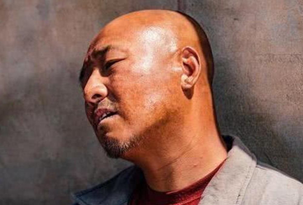 他是著名摇滚老炮,也是娱乐圈知名演员,今靠配角再次走红