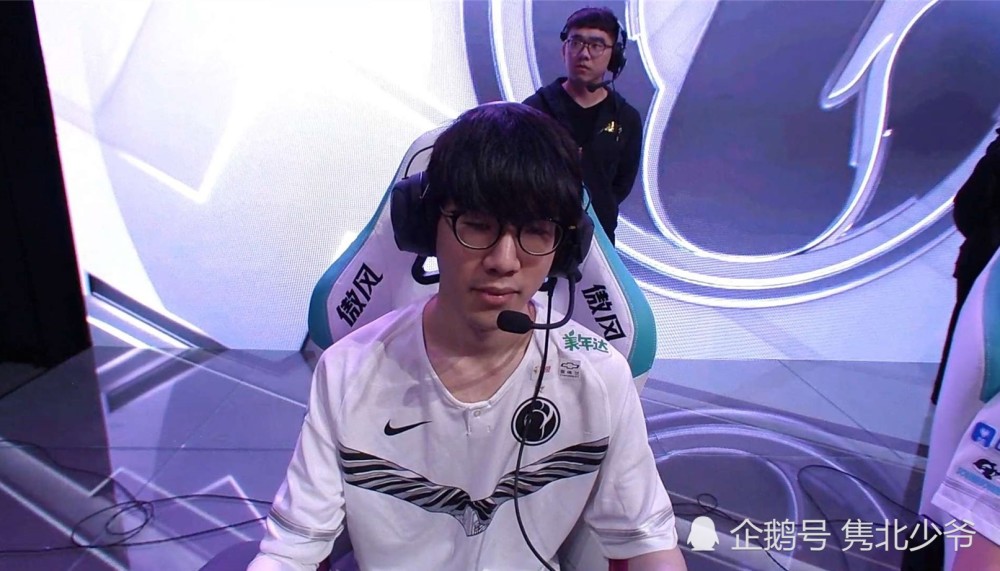 letme谈rng不敌ig小虎不敢和theshy对线看ts打懵了