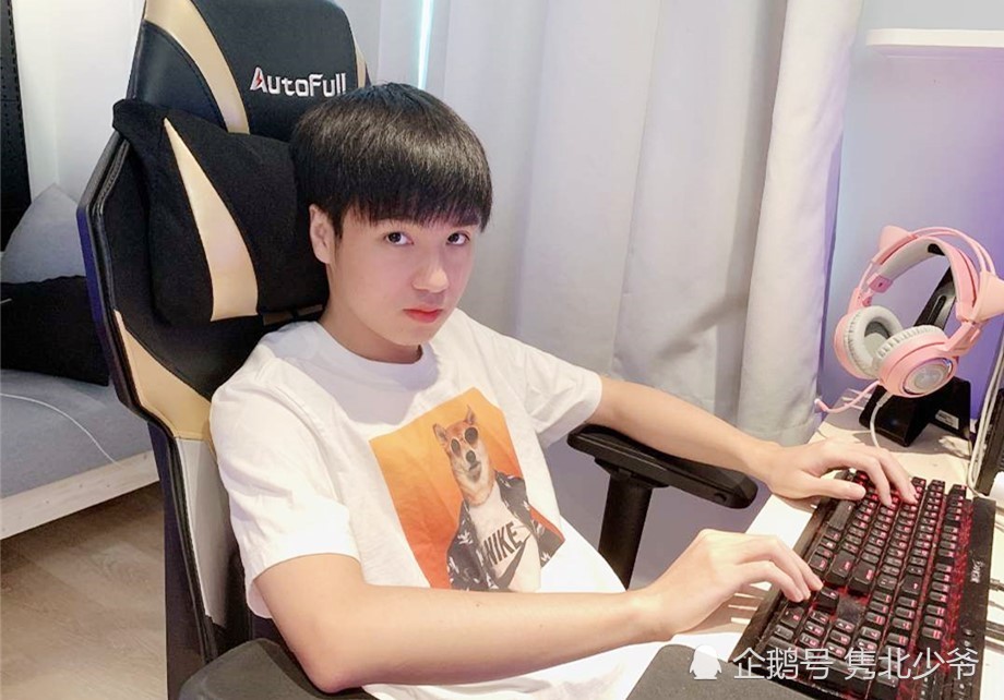 letme谈rng不敌ig小虎不敢和theshy对线看ts打懵了