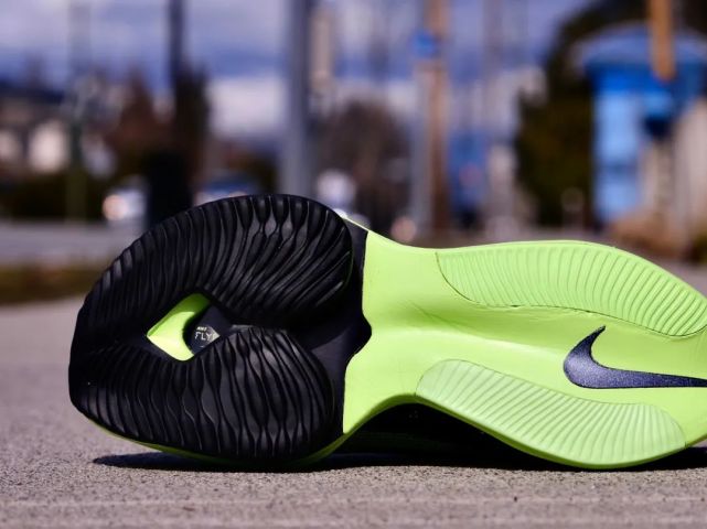 地表最强马拉松跑鞋?alphafly简评