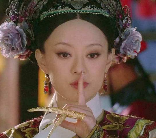 古代贵妃戴的指甲套有什么用处第3个用处真的太狠了