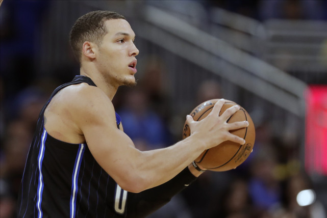 美记魔术正尝试打包戈登15号签换更好的选秀权