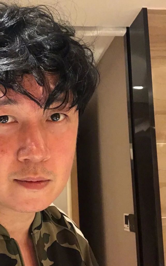 45岁潘粤明为变胖道歉,有健身但没减下来!人到中年,减肥到底有多难?