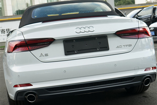 买宝马5系不如它纯进口4米8长一脚油58秒破百不足35万