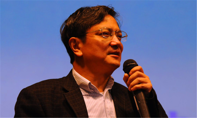 为什么郑强现在这么火?