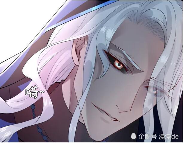 在他教训手下的时候,梵魈就这么突然出现在神帝的