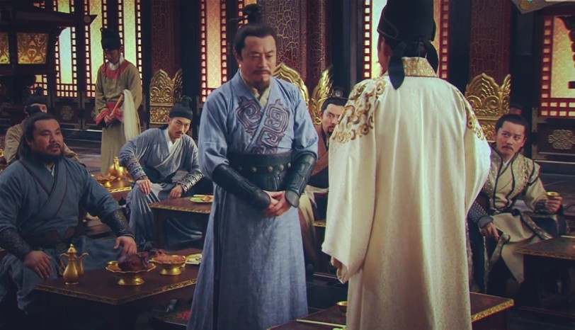 图片:赵匡胤杯酒释兵权剧照一次晚朝过后,赵匡胤留下几个曾经一起征战