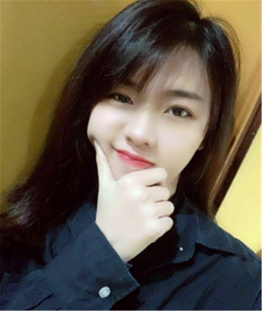 网红翁佳娜曾经火遍全网,如今2年过去她还好吗?