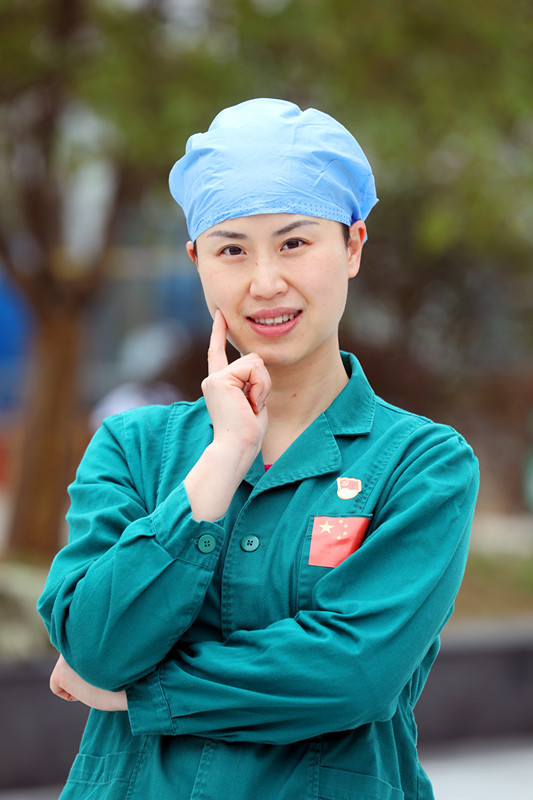 火线驰援湖北宜昌42天1008小时陈欣危重症患者的医靠