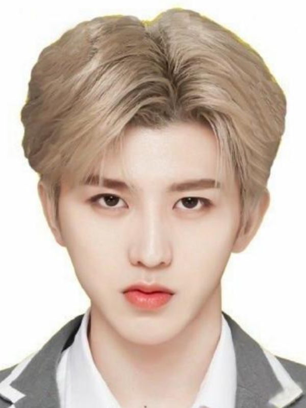 同为明星"证件照",躲过了蔡徐坤,逃过了王一博,却被杨洋迷倒!