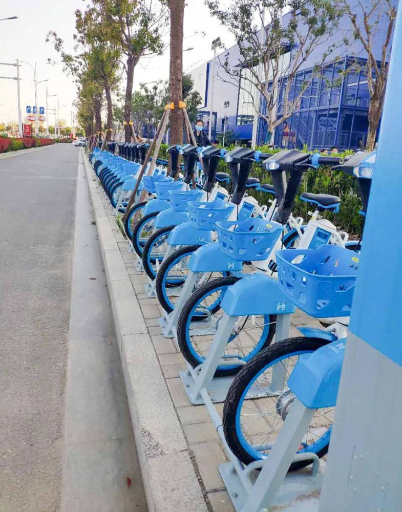 公共助力车的入驻将提升城市形象,缓解城市拥堵及公交压力.