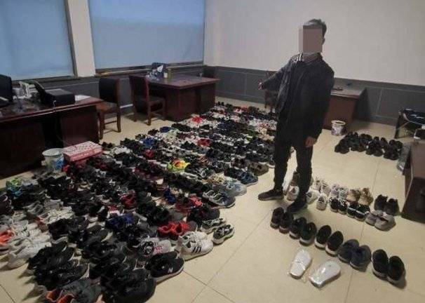 小心有人专偷楼道鞋柜里的鞋然后再去转卖