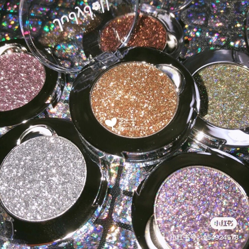 闪闪惹人爱 一定要入手这个金葱眼影啊_腾讯新闻