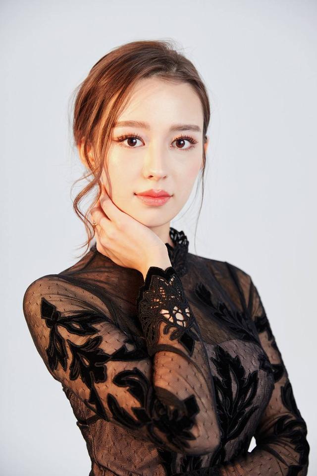 郎朗之妻吉娜她的这一举动简直是自降身段让网友大呼没想到