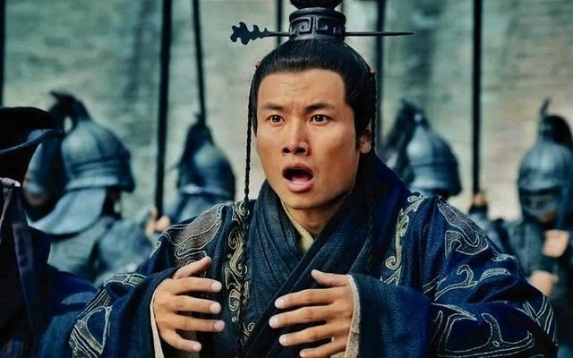 临走前叹息道:"魏虽有武骑千群,无所用之,未可图之!"因此!