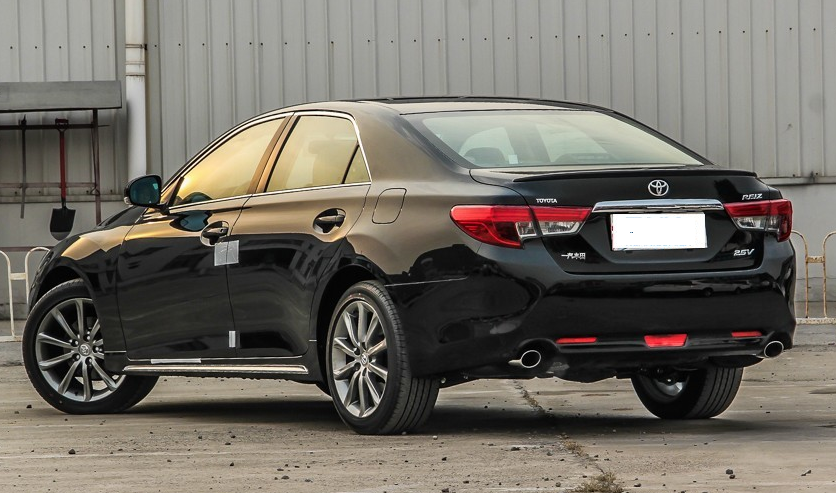 新款锐志亮相外观有些夸张配v6加后轮驱动网友等不及了