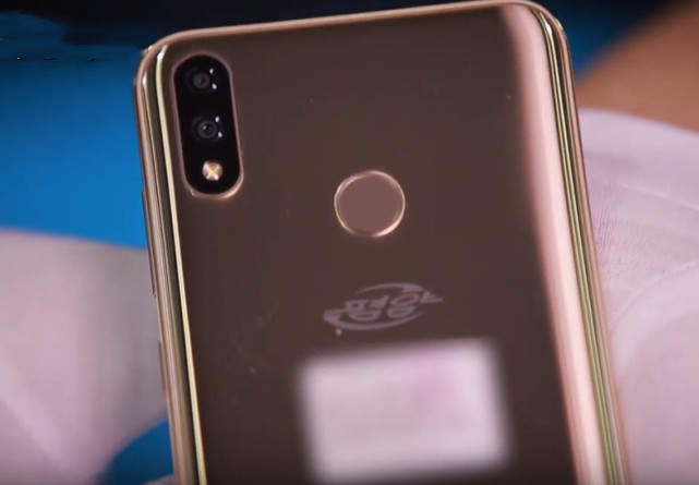 朝鲜人用的是什么手机朝鲜机皇平壤2425揭秘