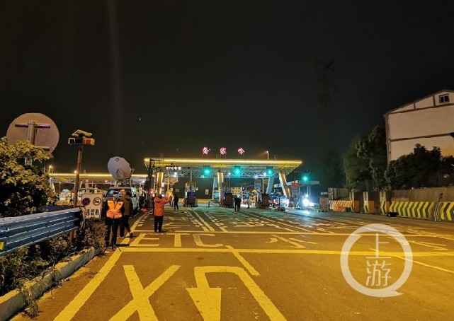 目击│封城76天,武汉开城|新冠肺炎疫情|开城|牛泰|武汉|封城