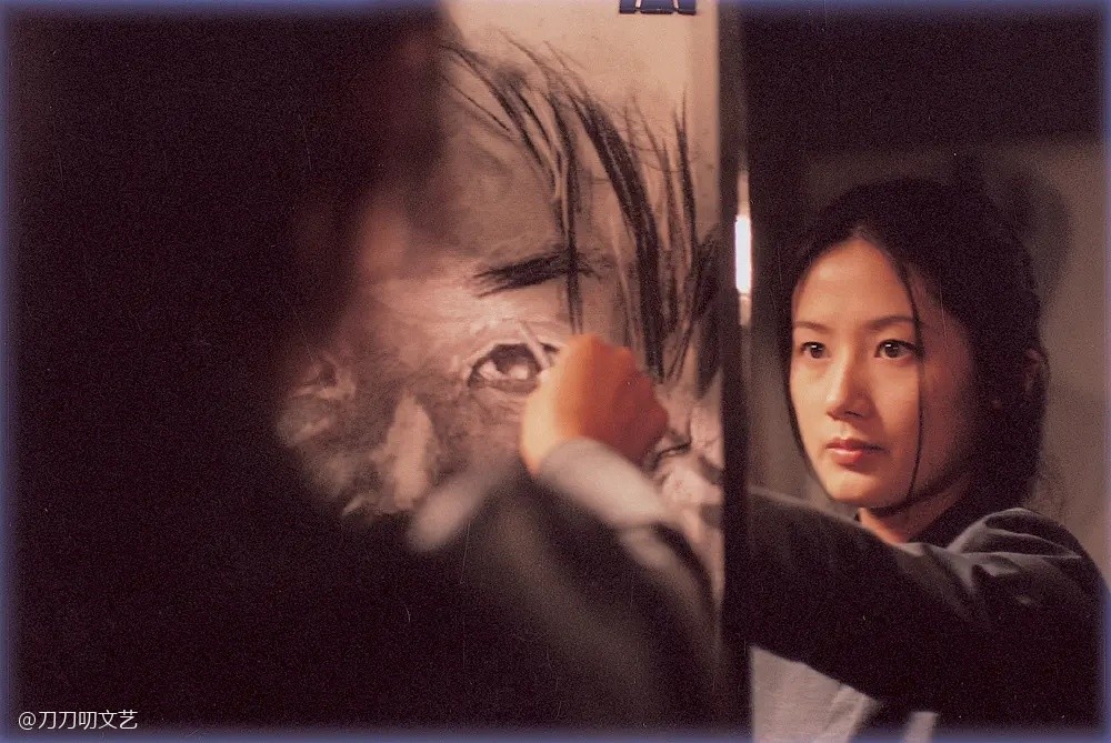 韩国人永远的白月光自杀传闻三年后沈银河现身街头美貌如昨