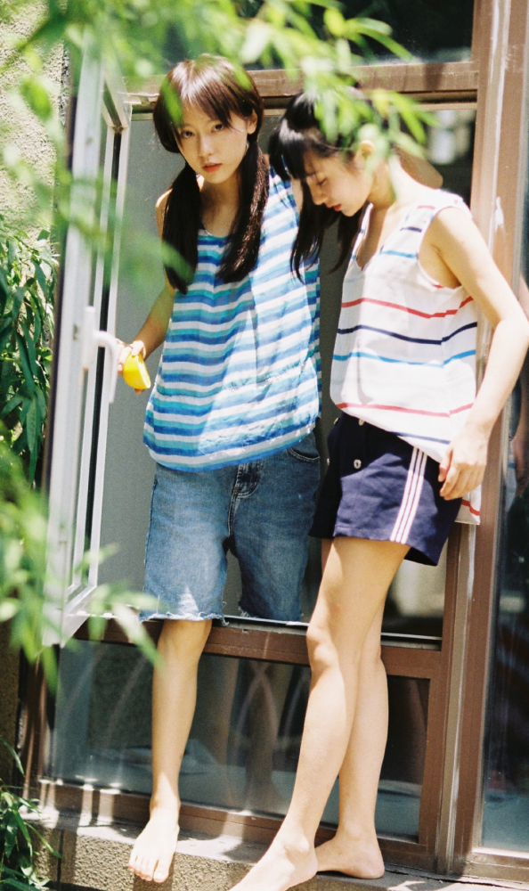 诸葛大力首次穿半腿裤出镜,赤脚站立那刻,确定身高165cm?