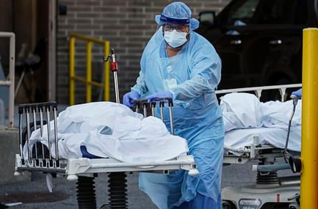 达里尔·罗斯|美牧师无视病毒不戴口罩办活动，结果40人感染，牧师本人也感染