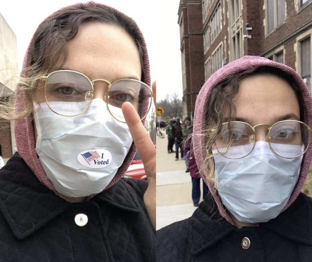 美国威斯康星州总统初选选民戴口罩排长龙等待数小时只为投票