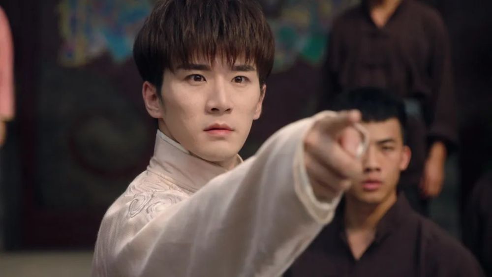 民国王子变青蛙乱世情缘剪不断理还乱