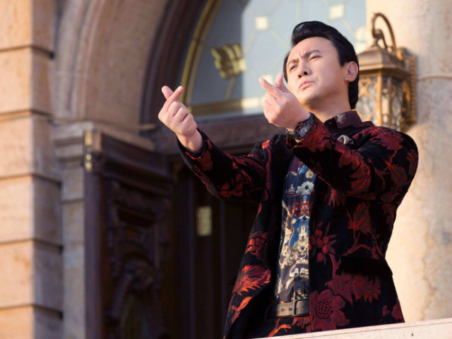 西虹市首富:巴菲特不缺钱,沈腾靠什么把他请来,演员说出了实情