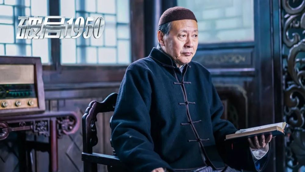 vs(徐荷媛 饰)林丽首次碰面没有交流,后面他们二人竟被拍了亲密照片