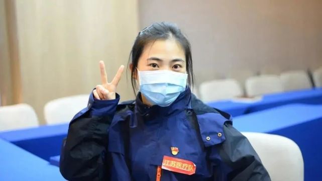 2亿热搜的"江苏小可爱"是个扬州萌妹子,一起来为她打call|扬州|李娟娟